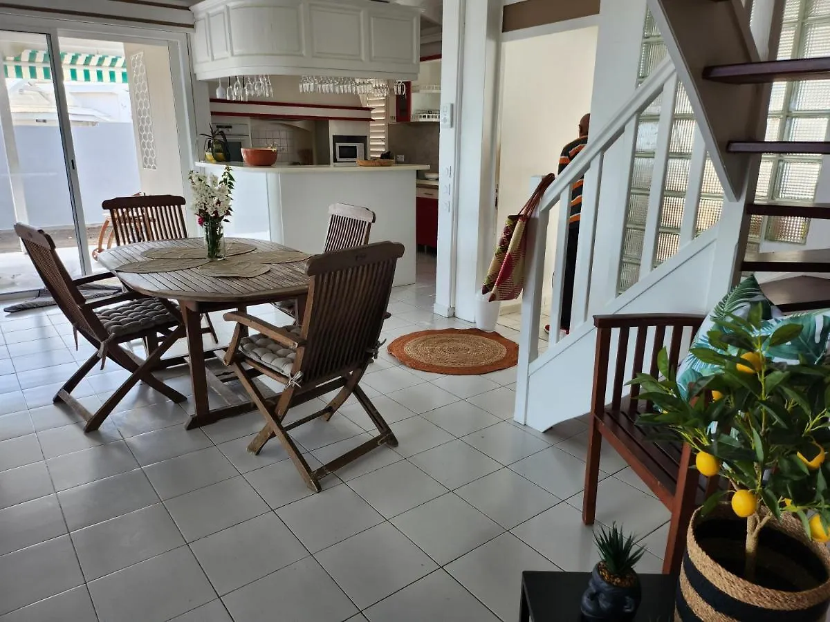 Villa 6-10 Pers, Vue Mer, Piscine Privee, Plage A Pieds Le Gosier
