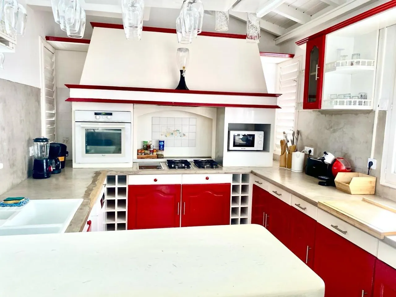 VILLA 6-10 PERS, VUE MER, Piscine Privée, PLAGE A PIEDS Le Gosier