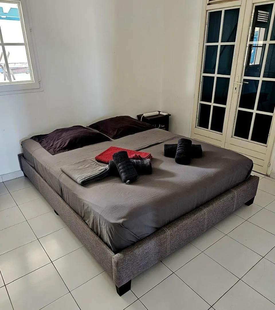 VILLA 6-10 PERS, VUE MER, Piscine Privée, PLAGE A PIEDS Le Gosier  Guadeloupe